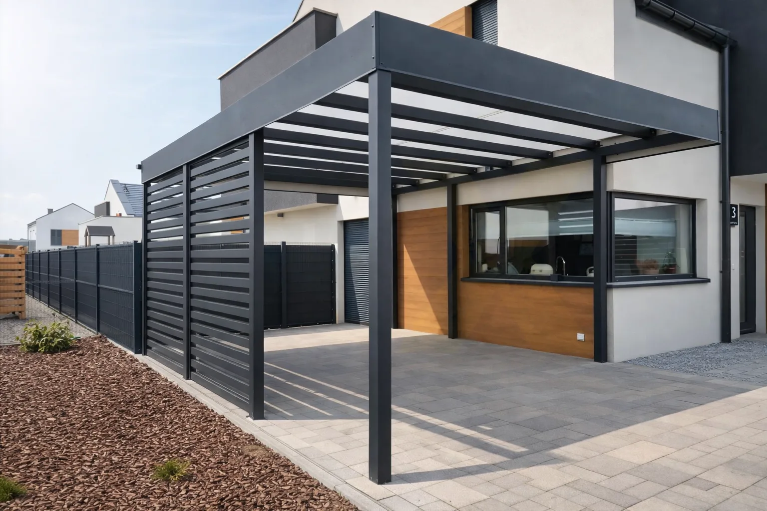 Einzelcarport aus Stahl in Anthrazit – Detailansicht der Konstruktion