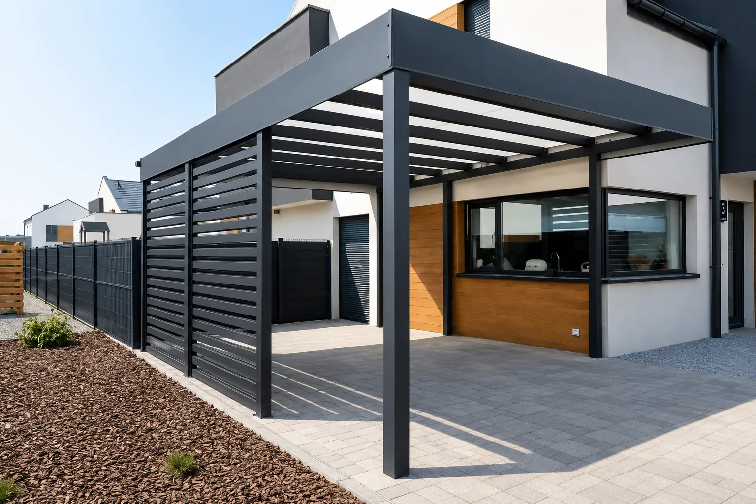Einzelcarport aus Stahl in Anthrazit mit Hausanschluss als Wandanbau