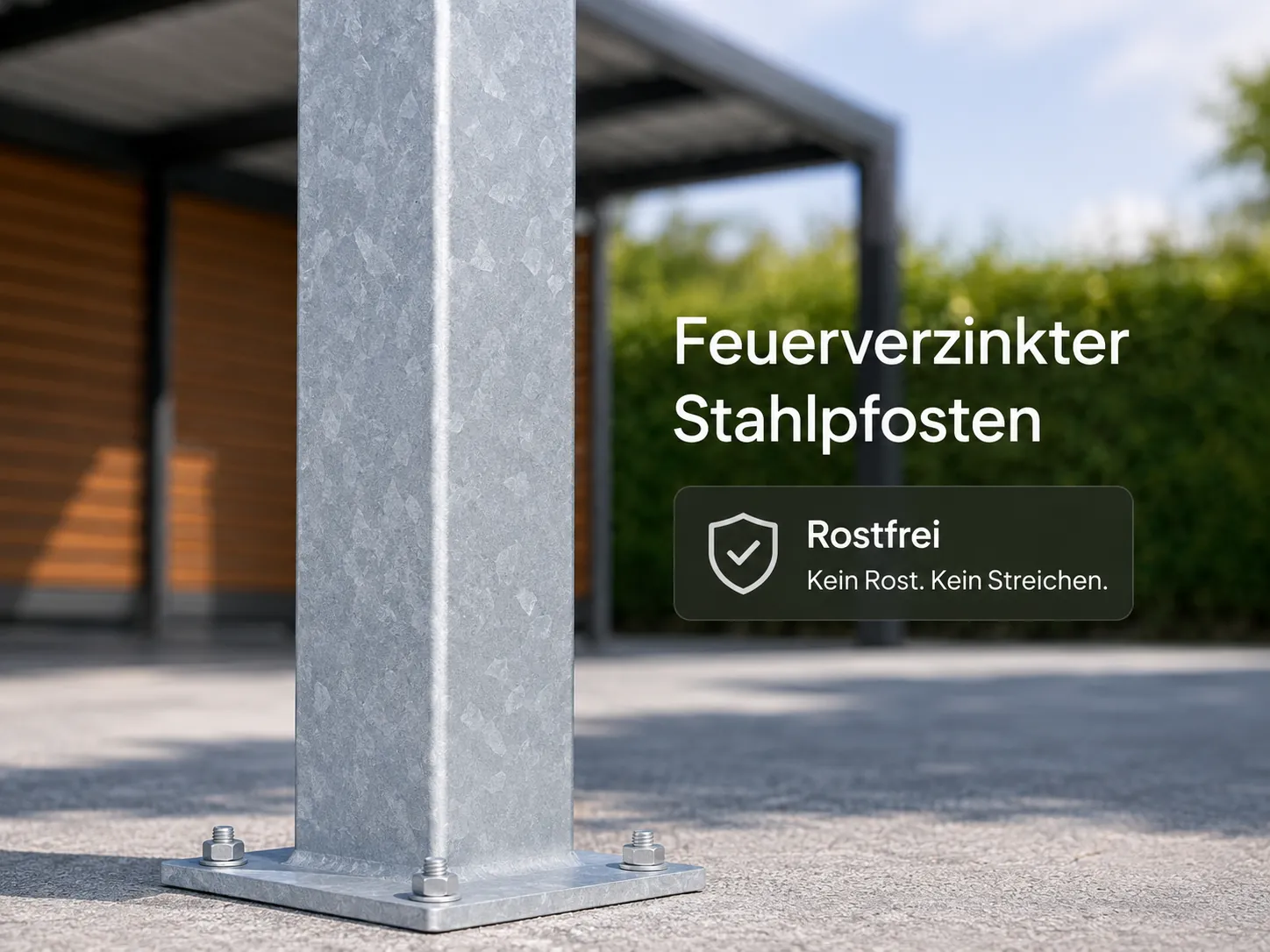 Feuerverzinkte Stahlprofile der tragenden Carport-Konstruktion